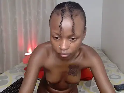ZoeTracy online show from July 10, 2026, 4:50 am