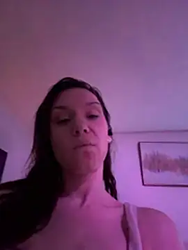 cynGoddess online show from May 22, 2026, 8:21 am