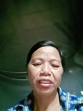 Snapshot of Elfledaa chatting on June 21, 2026, 10:12 pm Elfledaa online show from June 21, 2026, 10:12 pm
