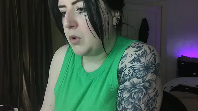 Snapshot of LucyLou31 chatting on August 2, 2026, 7:01 pm LucyLou31 online show from August 2, 2026, 7:01 pm