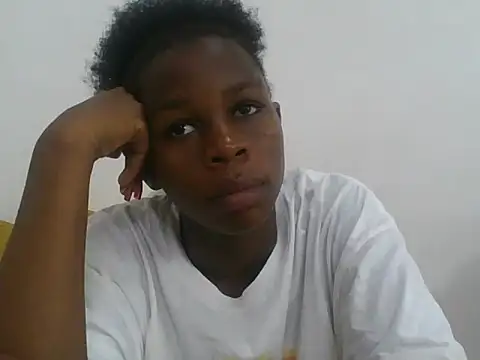 Lill freakyapple online show from July 21, 2026, 9:44 am