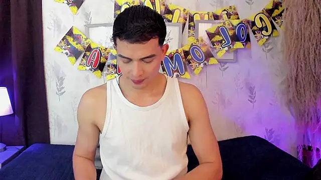 Snapshot of willy_diamond chatting on July 8, 2026, 7:18 pm willy diamond online show from July 8, 2026, 7:18 pm