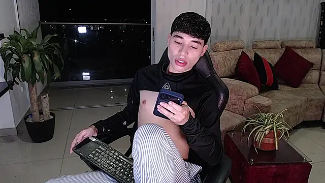 Snapshot of codd_doll chatting on July 9, 2026, 12:26 am codd doll online show from July 9, 2026, 12:26 am