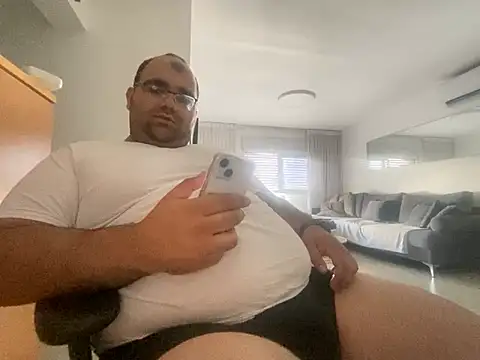 Snapshot of tinycock092 chatting on May 25, 2026, 1:17 pm tinycock092 online show from May 25, 2026, 1:17 pm