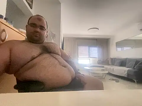 Snapshot of tinycock092 chatting on May 26, 2026, 8:32 am tinycock092 online show from May 26, 2026, 8:32 am