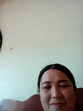 Giee00 online show from May 24, 2026, 8:41 am