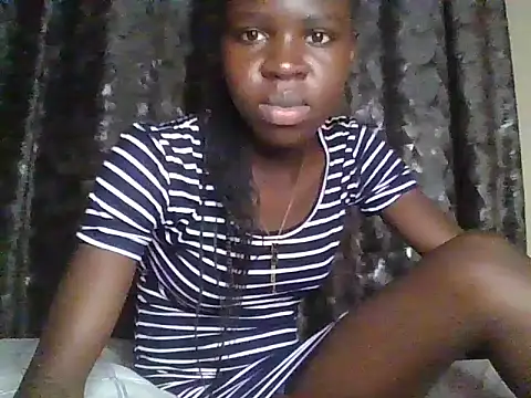 small diva online show from May 31, 2026, 7:04 pm