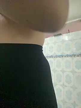 Snapshot of -Cattleya- chatting on June 5, 2026, 1:28 pm -Cattleya- online show from June 5, 2026, 1:28 pm