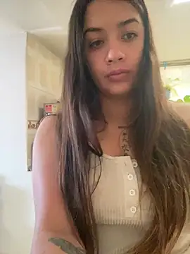 Snapshot of -Cattleya- chatting on July 9, 2026, 1:59 pm -Cattleya- online show from July 9, 2026, 1:59 pm