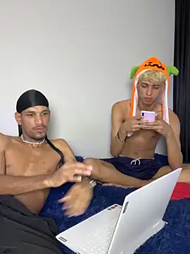 between friends online show from May 24, 2026, 1:21 am