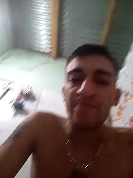 enzobb69 online show from May 25, 2026, 9:21 pm