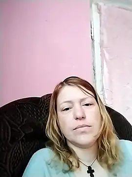 CaramelBagira online show from May 26, 2026, 3:57 am