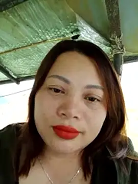 Snapshot of Qie_qir chatting on June 4, 2026, 5:57 am Qie qir online show from June 4, 2026, 5:57 am
