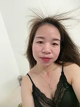 Beauty  1314 online show from May 26, 2026, 10:55 am