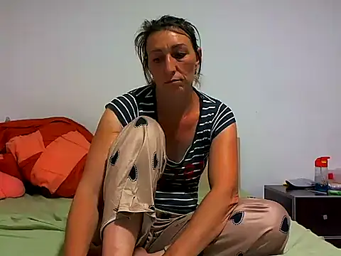 Kassandra06 online show from May 27, 2026, 8:06 pm