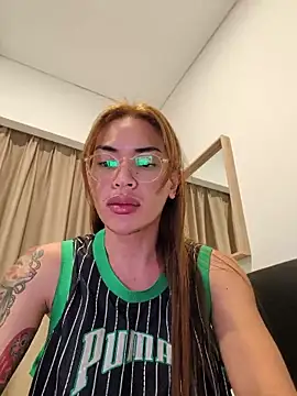 Snapshot of TsOlgaMarie chatting on June 13, 2026, 7:45 pm TsOlgaMarie online show from June 13, 2026, 7:45 pm