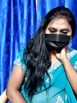 Snapshot of Meera_mia chatting on June 20, 2026, 7:05 pm Meera mia online show from June 20, 2026, 7:05 pm