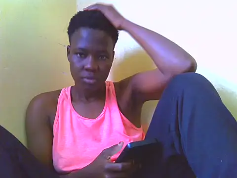 sweetbeverly1 online show from May 26, 2026, 9:38 am