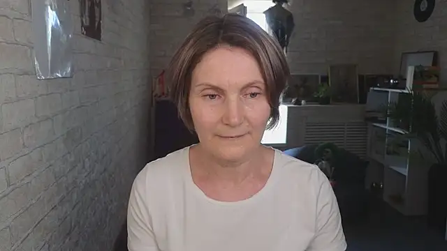 Snapshot of Mabel_Magic chatting on June 11, 2026, 12:14 pm Mabel Magic online show from June 11, 2026, 12:14 pm