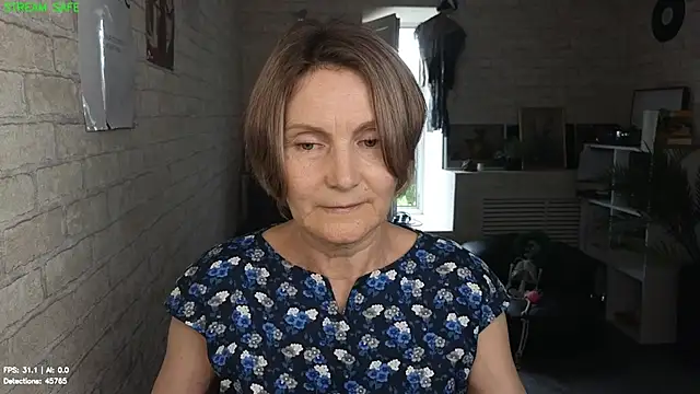 Snapshot of Mabel_Magic chatting on June 26, 2026, 12:42 pm Mabel Magic online show from June 26, 2026, 12:42 pm