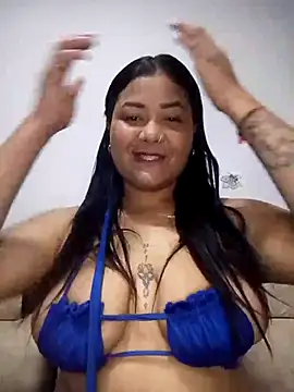 Snapshot of DEISY_8670 chatting on July 15, 2026, 10:42 am DEISY 8670 online show from July 15, 2026, 10:42 am