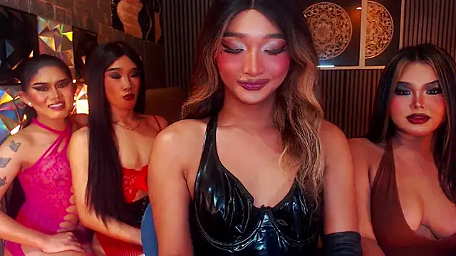 Snapshot of selena_lust chatting on July 4, 2026, 2:34 pm selena lust online show from July 4, 2026, 2:34 pm