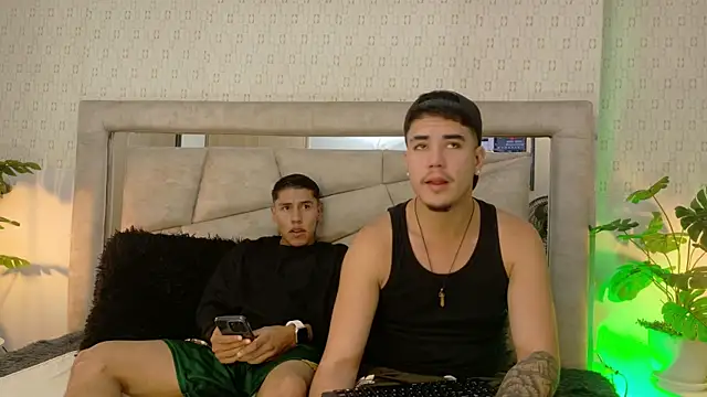 Snapshot of Alex-Rodriguezz chatting on July 18, 2026, 12:09 pm Alex-Rodriguezz online show from July 18, 2026, 12:09 pm