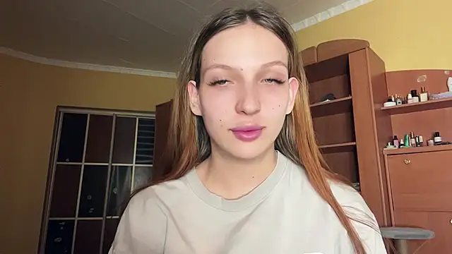 Snapshot of xXMelanieseXx chatting on June 15, 2026, 5:26 pm xXMelanieseXx online show from June 15, 2026, 5:26 pm