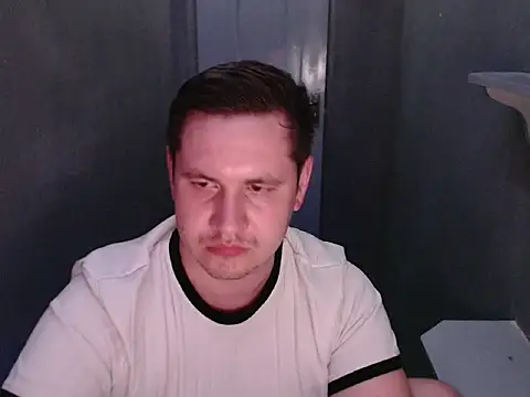 Snapshot of Max_Marlyn chatting on June 11, 2026, 5:33 pm Max Marlyn online show from June 11, 2026, 5:33 pm