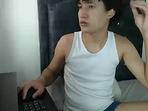 Snapshot of Jerry_skinnyyy chatting on May 28, 2026, 2:03 pm Jerry skinnyyy online show from May 28, 2026, 2:03 pm