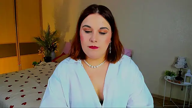 Snapshot of OliviaTwens chatting on July 9, 2026, 10:08 am OliviaTwens online show from July 9, 2026, 10:08 am