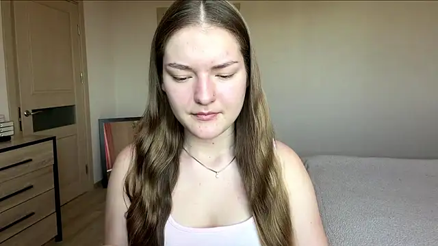 Snapshot of lizzzanatooo chatting on July 16, 2026, 10:10 am lizzzanatooo online show from July 16, 2026, 10:10 am