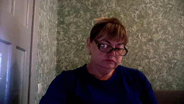 Empress211 online show from June 5, 2026, 5:36 am