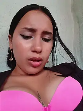 Snapshot of shantall_cute chatting on June 14, 2026, 8:55 pm shantall cute online show from June 14, 2026, 8:55 pm