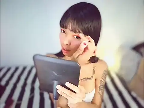 SugarCandyy online show from July 10, 2026, 7:56 am