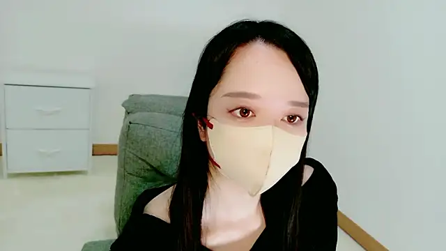 Hikari  o00 online show from June 1, 2026, 2:35 am