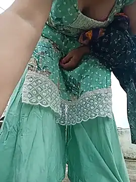 Snapshot of hi-bhabhi chatting on July 21, 2026, 3:53 am hi-bhabhi online show from July 21, 2026, 3:53 am