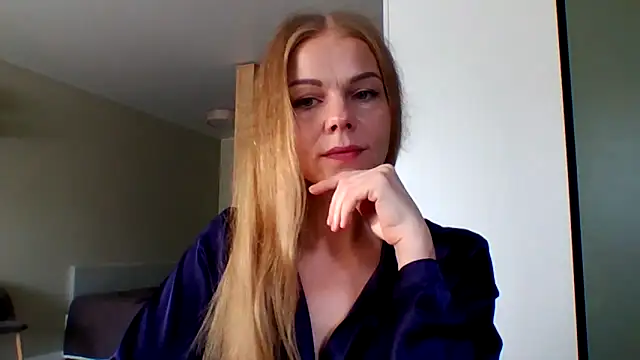 Snapshot of Tina5394 chatting on June 27, 2026, 5:01 am Tina5394 online show from June 27, 2026, 5:01 am