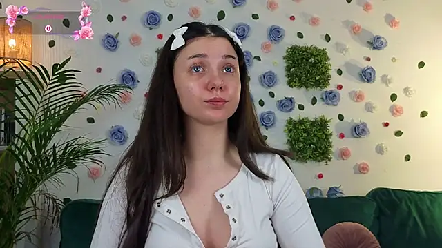 justmeavery online show from June 20, 2026, 1:41 am