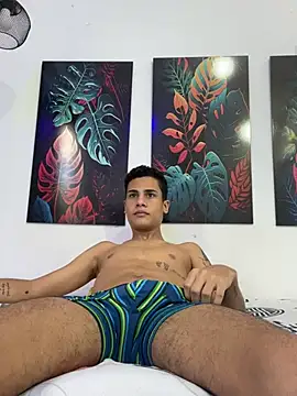 Luxury Guy online show from June 1, 2026, 11:56 am
