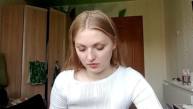 NorineGressett online show from June 4, 2026, 3:18 pm