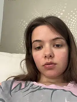 AGirlFromNarnia online show from July 1, 2026, 8:38 am