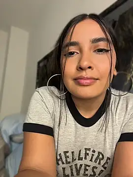 HaileyBieber  online show from July 9, 2026, 12:15 am