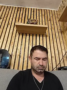 Nicedickolo online show from June 4, 2026, 4:13 pm