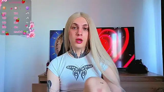 Snapshot of Chloecherry chatting on July 14, 2026, 2:34 pm Chloecherry online show from July 14, 2026, 2:34 pm