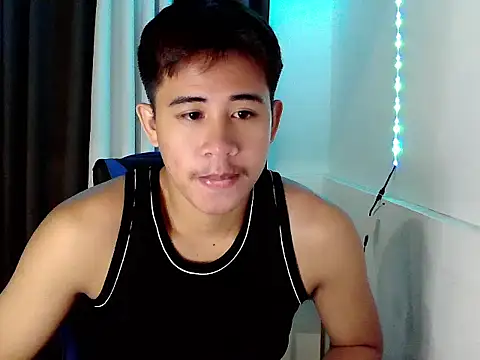 Snapshot of nicobigcockx chatting on July 29, 2026, 5:44 pm nicobigcockx online show from July 29, 2026, 5:44 pm