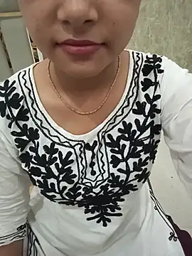 sexy Diya0 online show from June 26, 2026, 9:14 am