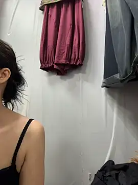 Snapshot of honghong_mother chatting on July 15, 2026, 12:27 am honghong mother online show from July 15, 2026, 12:27 am