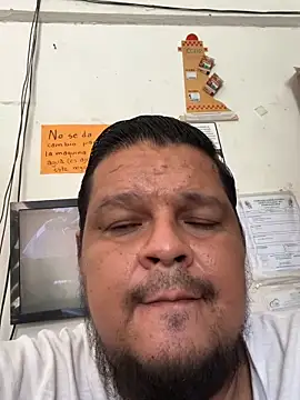 Snapshot of fercho25rv chatting on May 29, 2026, 9:57 pm fercho25rv online show from May 29, 2026, 9:57 pm