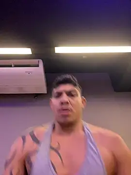 Tatuadomoreno23cm online show from June 3, 2026, 8:25 pm